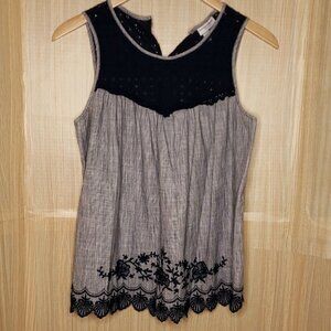Liz Lange Maternity Sleeveless Cotton Top Large